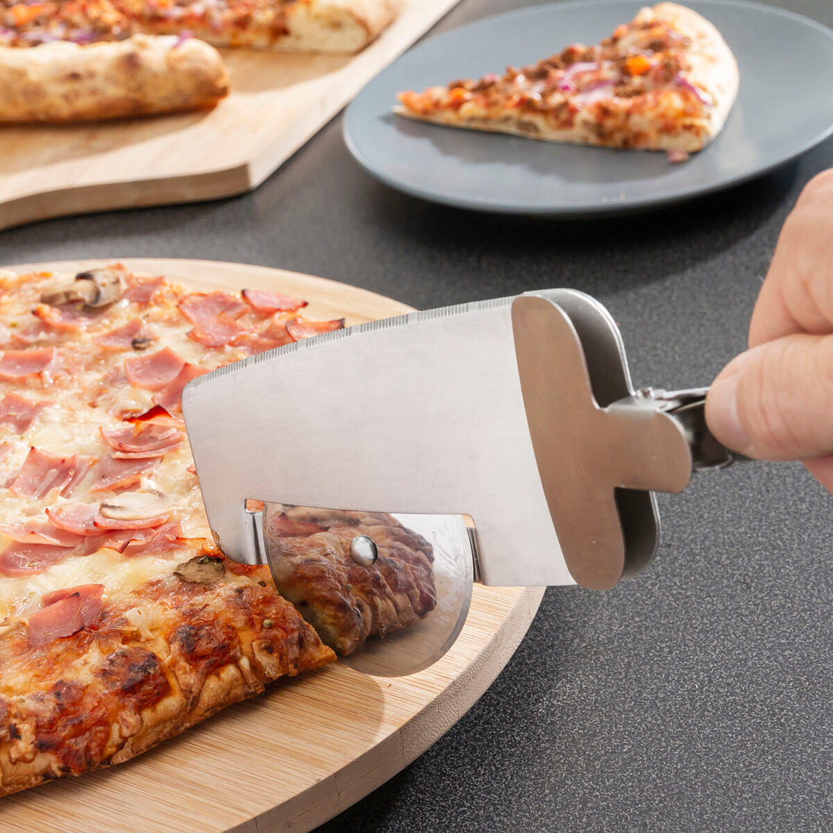 Coupe-Pizza 4-en-1 - brikoneo