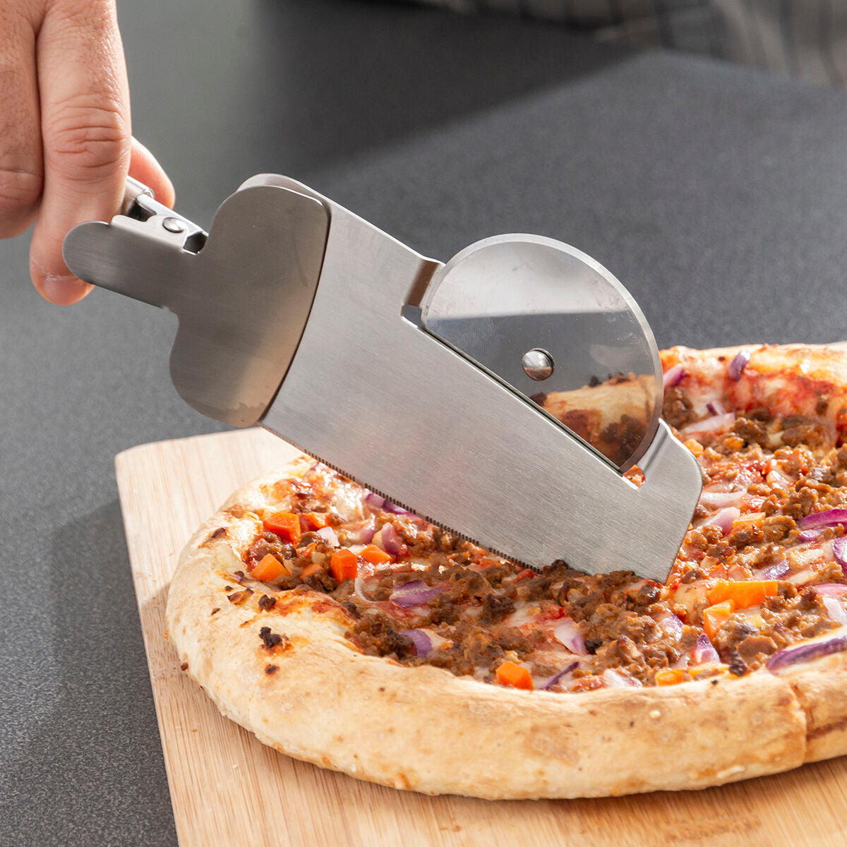 Coupe-Pizza 4-en-1 - brikoneo