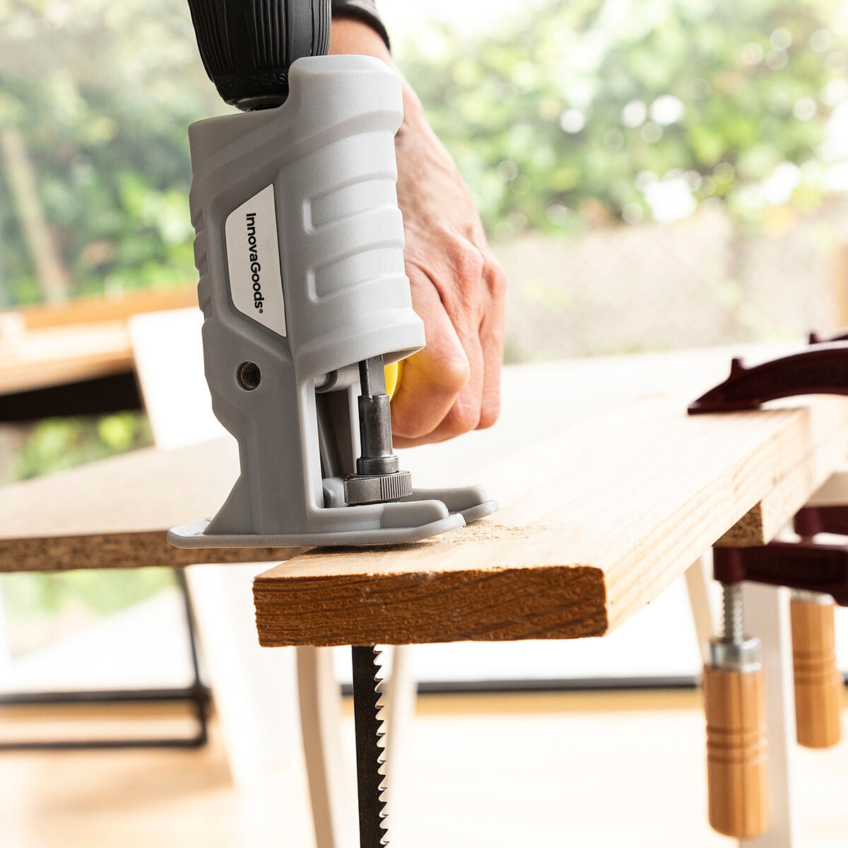 Adaptateur de Scie Sauteuse pour Perceuse - brikoneo