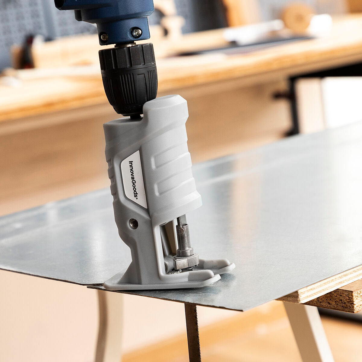 Adaptateur de Scie Sauteuse pour Perceuse - brikoneo